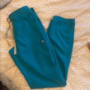 Figs yola teal scrubs